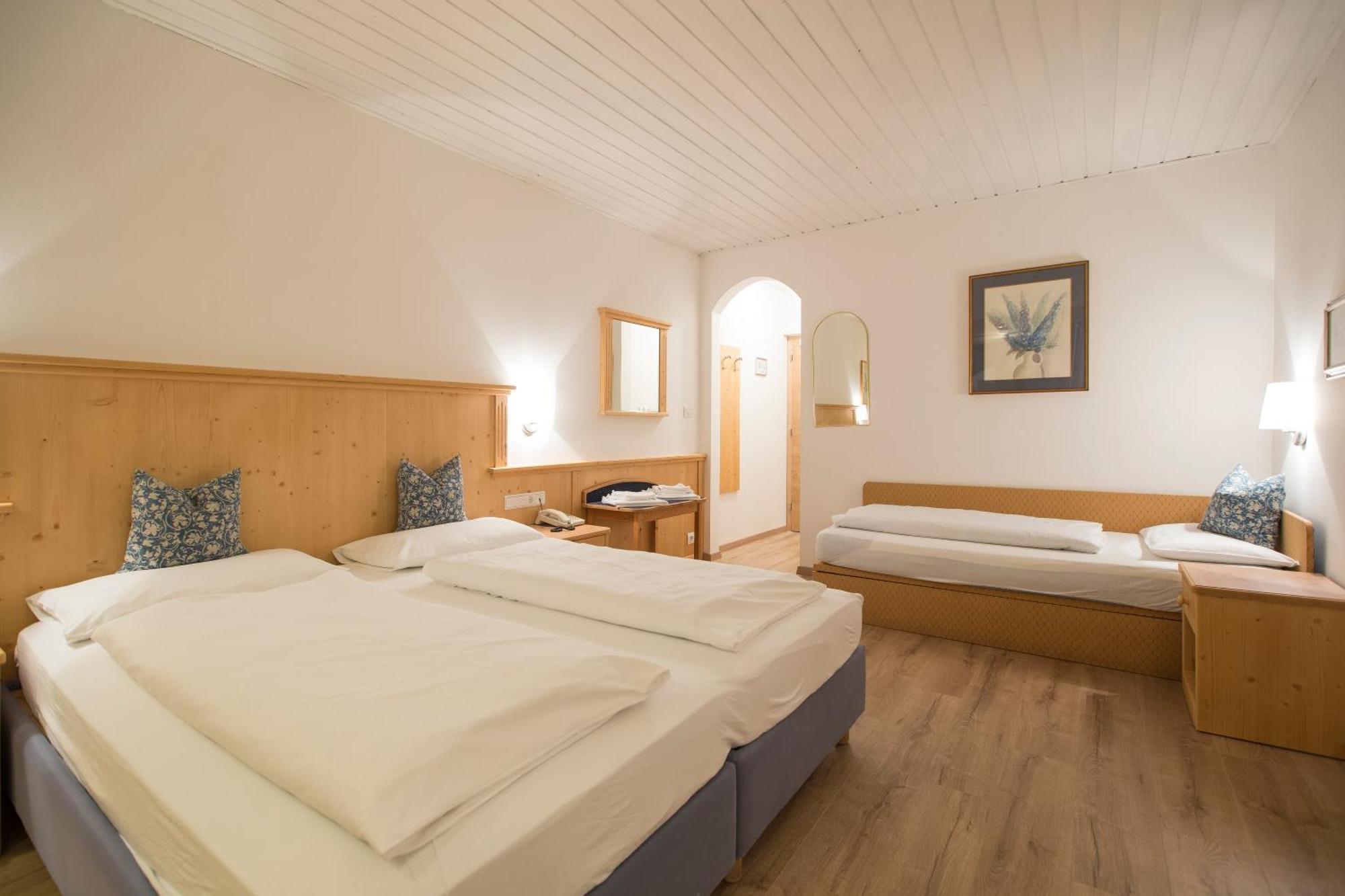 ברוניקו Hotel Krondlhof חדר תמונה