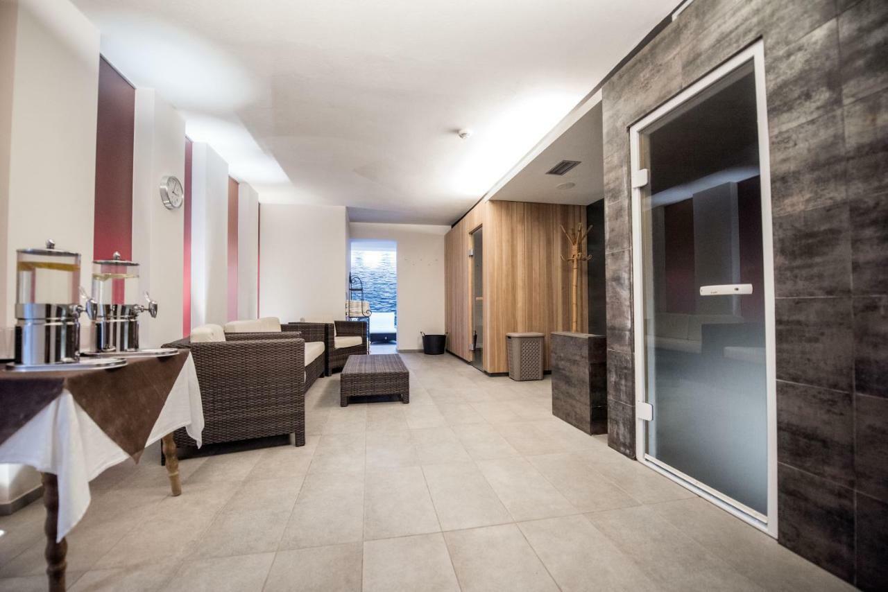 ברוניקו Hotel Krondlhof מראה חיצוני תמונה